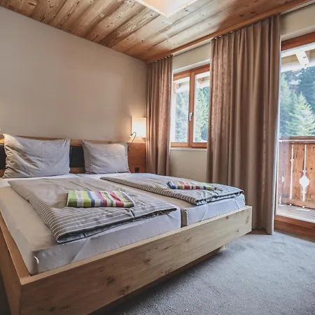 Privà Alpine Apartment *