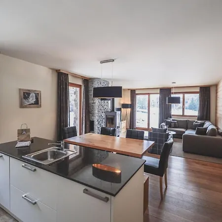 Privà Alpine Apartment *