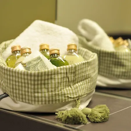 普利瓦阿尔派旅馆 公寓 *