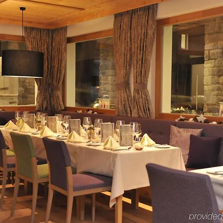 Privà Alpine Apartment *